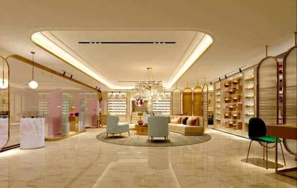 Premium Retail Showroom